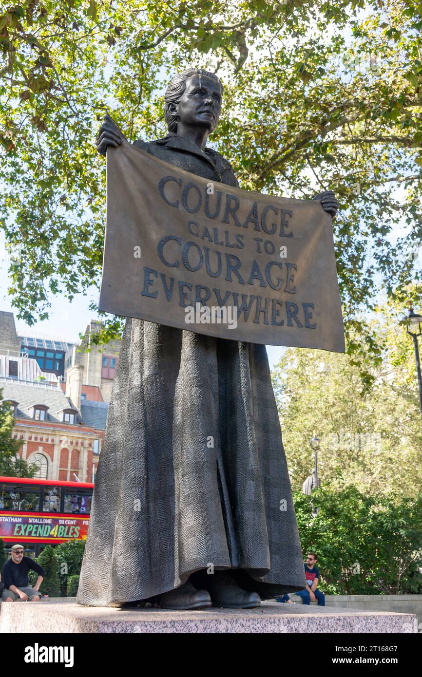 Dame Millicent Garrett Fawcett Statue (Frauenwahlrechtlerin), Parliament Square, City of Westminster, Greater London, England, Vereinigtes Königreich Stockfoto