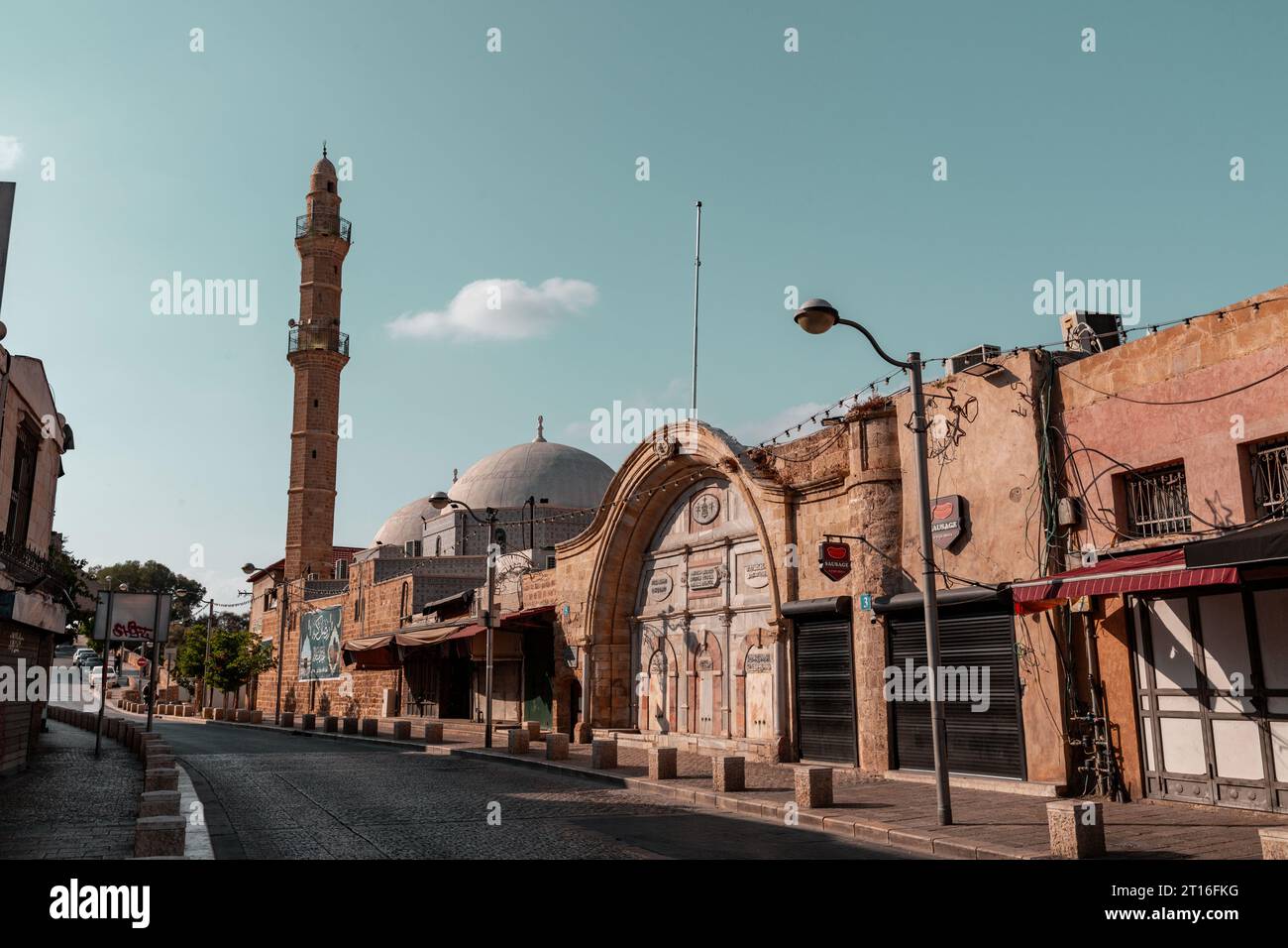 Jaffa, Israel – 10. Oktober 2023: Die Mahmoudiya-Moschee ist die größte und bedeutendste Moschee in Jaffa, heute Teil der größeren Stadt Tel Aviv-Y Stockfoto