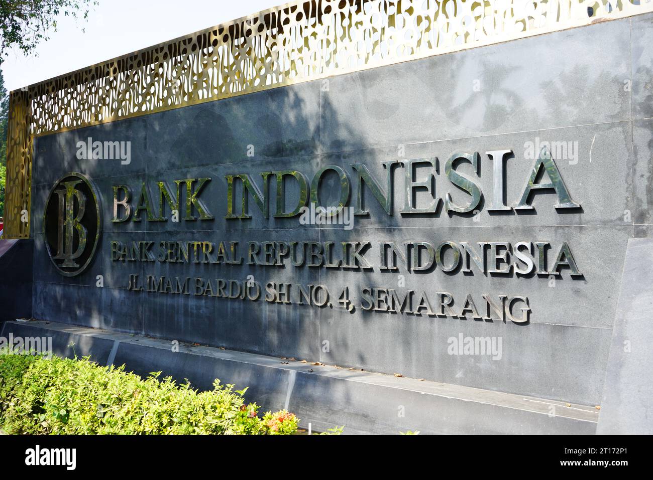Die Bank Indonesia (BI) ist die Zentralbank der Republik Indonesien. Sie ersetzte 1953 die Bank of Java (Niederländisch: De Javasche Bank, DJB). Stockfoto