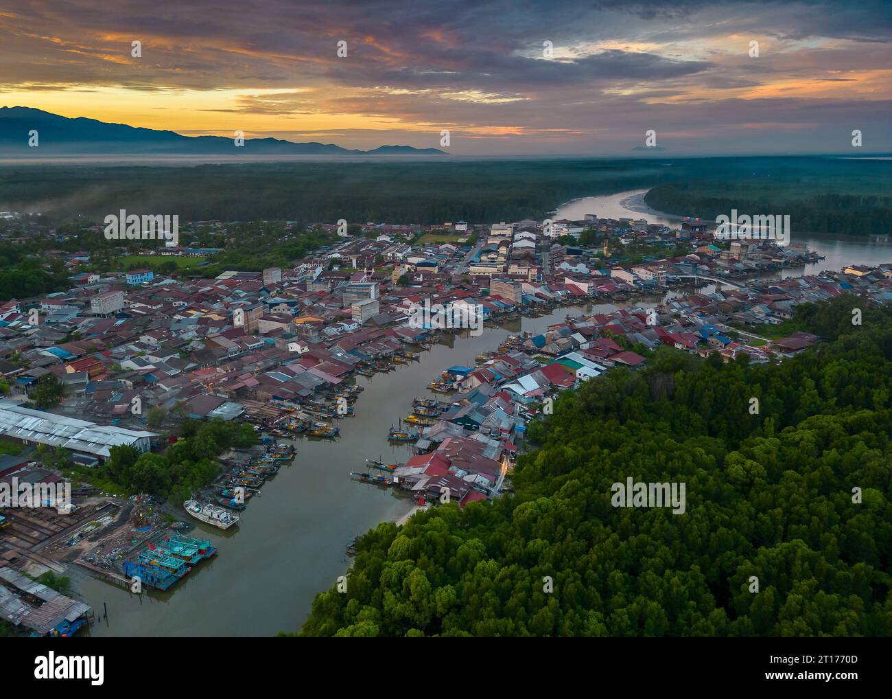 Kuala Sepetang ist Teil des Distrikts Perak Stockfoto