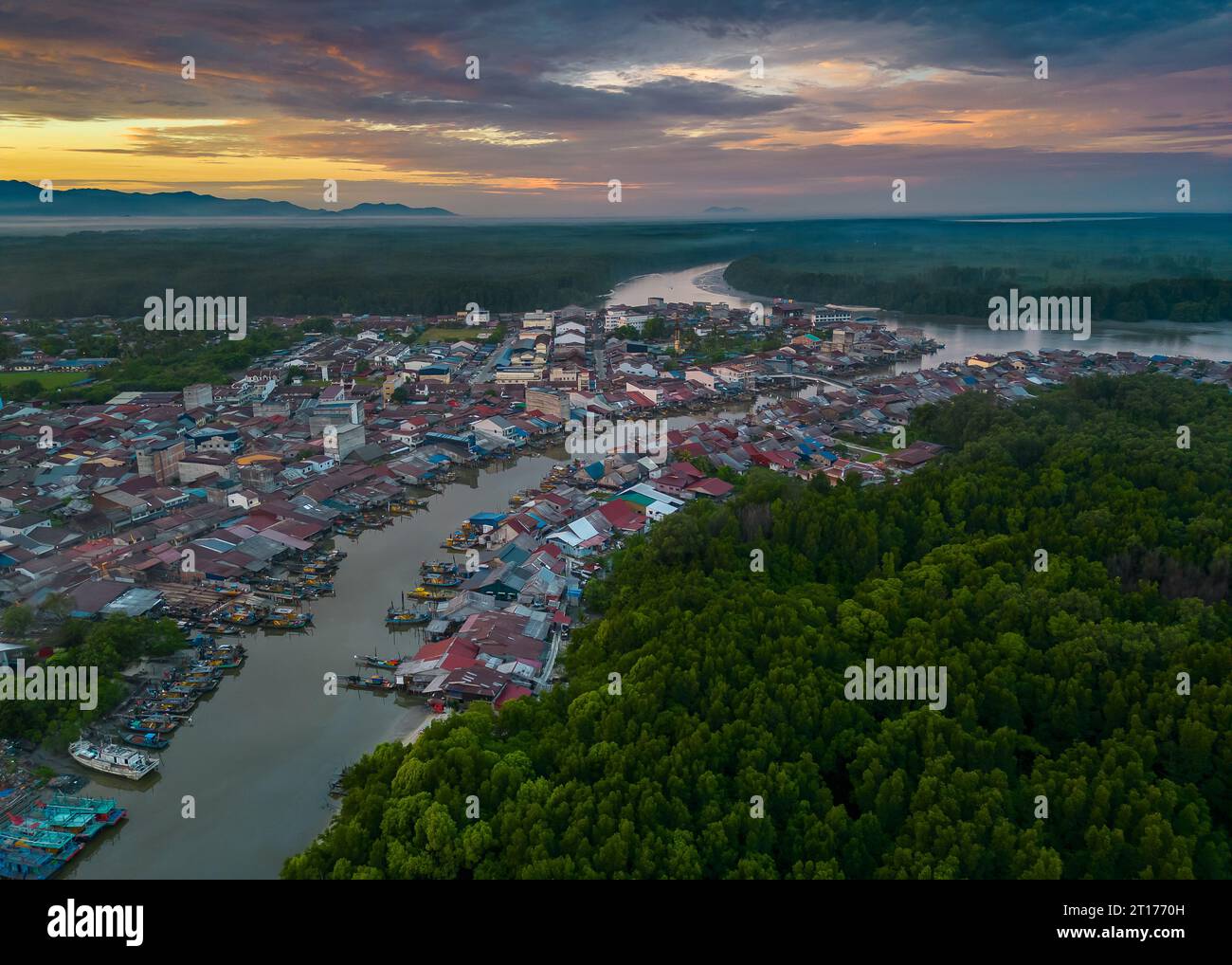 Kuala Sepetang ist Teil des Distrikts Perak Stockfoto