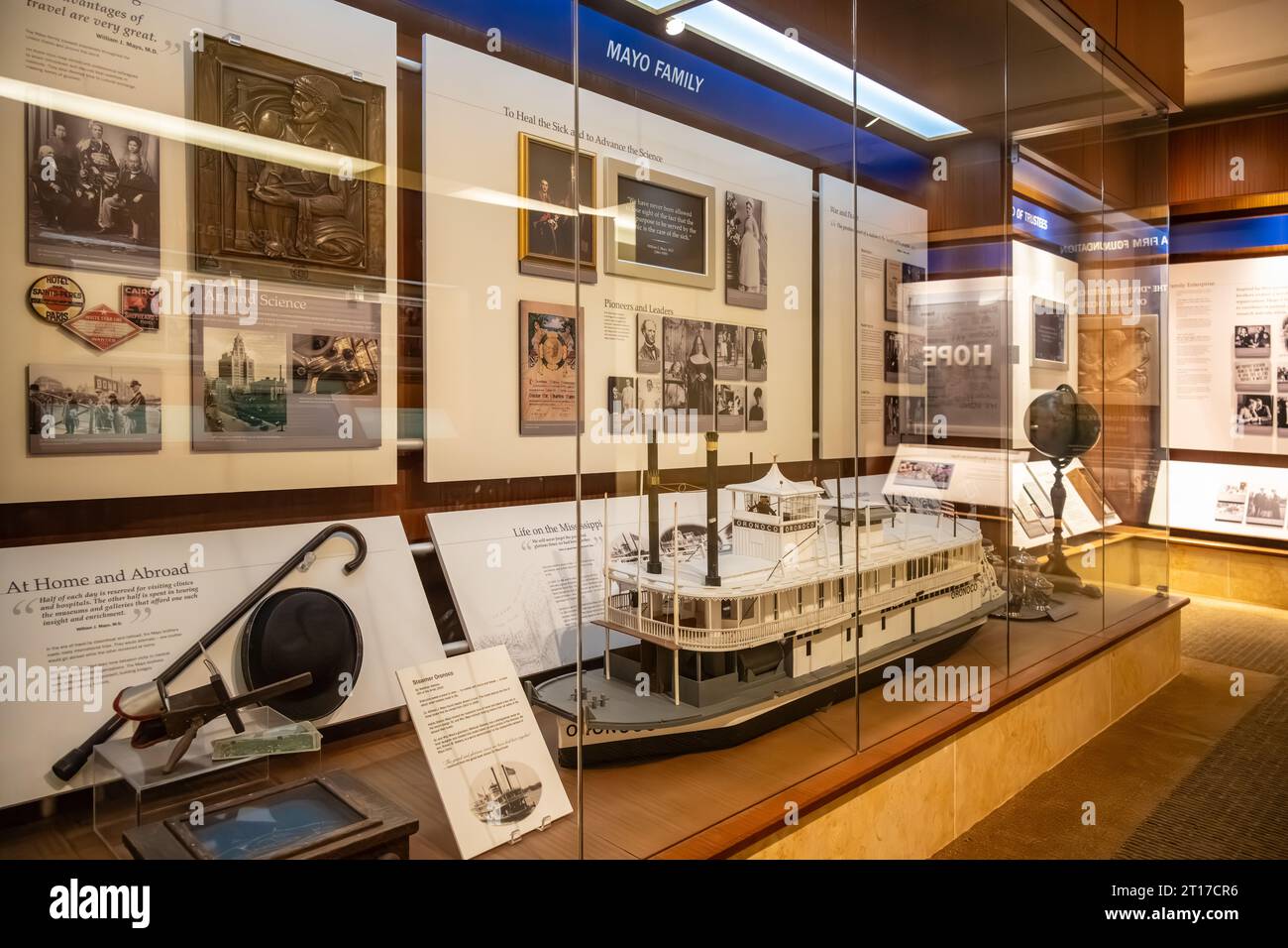 Historische Ausstellung der Mayo-Familie in der Mayo Clinic in Jacksonville, Florida. (USA) Stockfoto