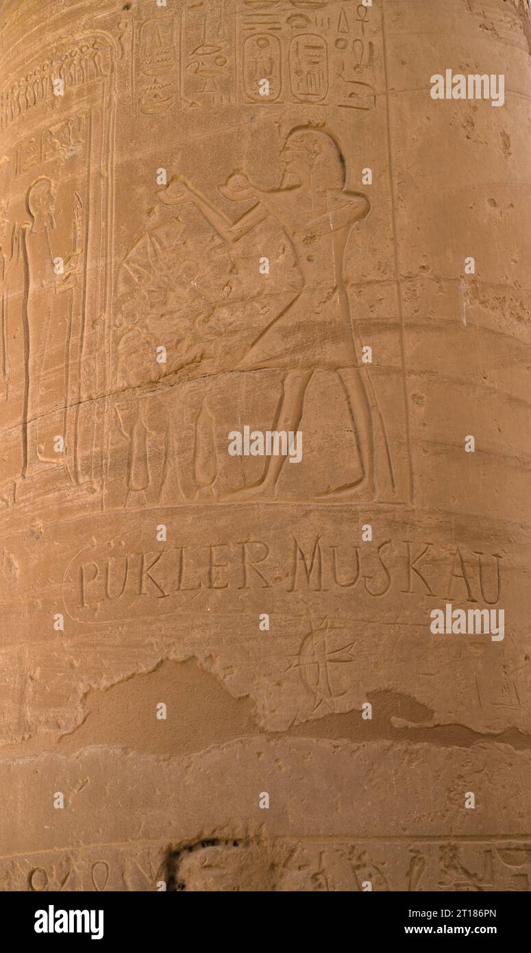 Scrafitti von Hermann von Pückler-Muskau, Säule, Ramesseum, Theben-West, Ägypten Stockfoto
