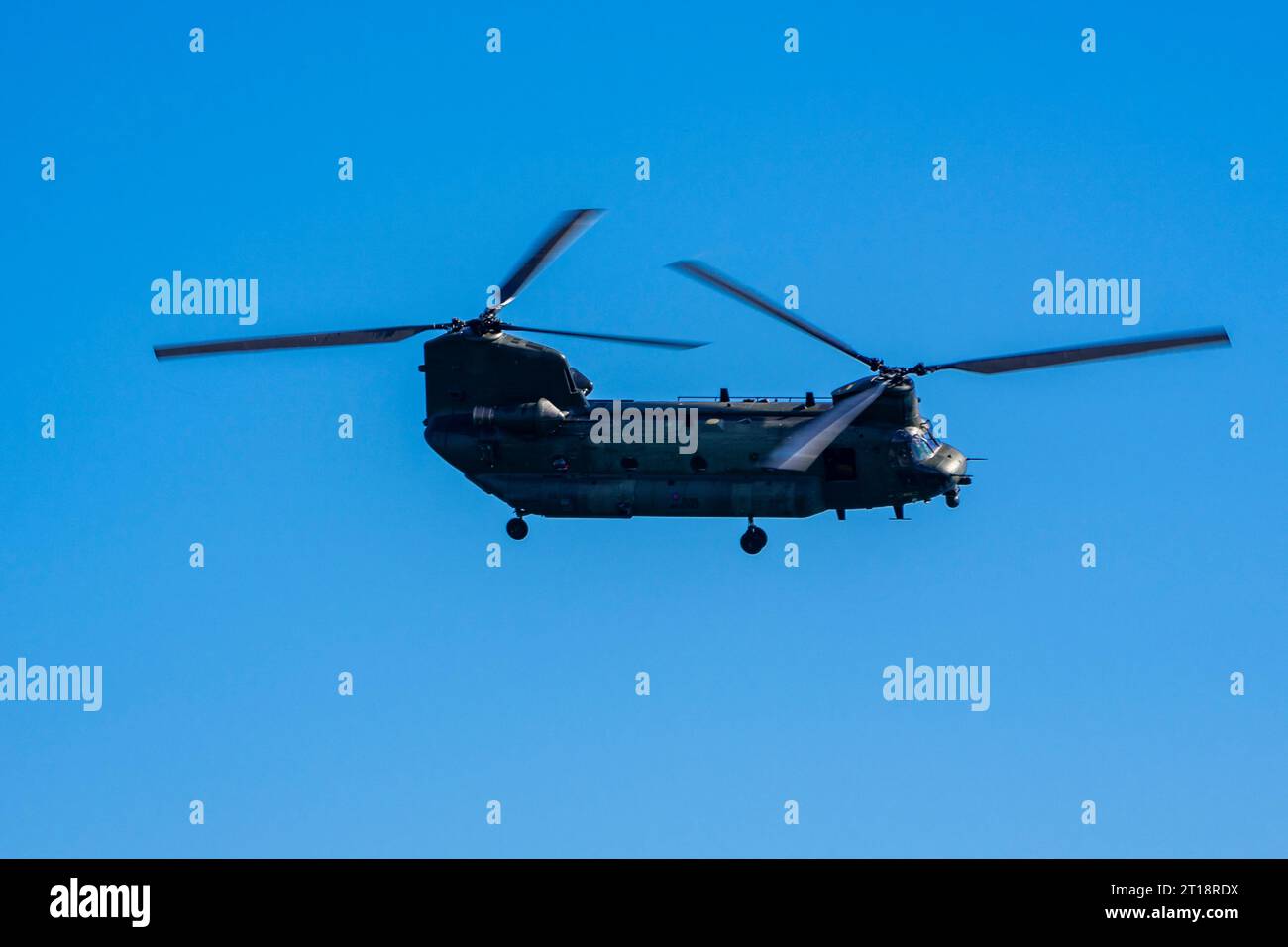 RAF HC6A Chinook Hubschrauberschau beim Bournemouth Air Festival 2023. Stockfoto