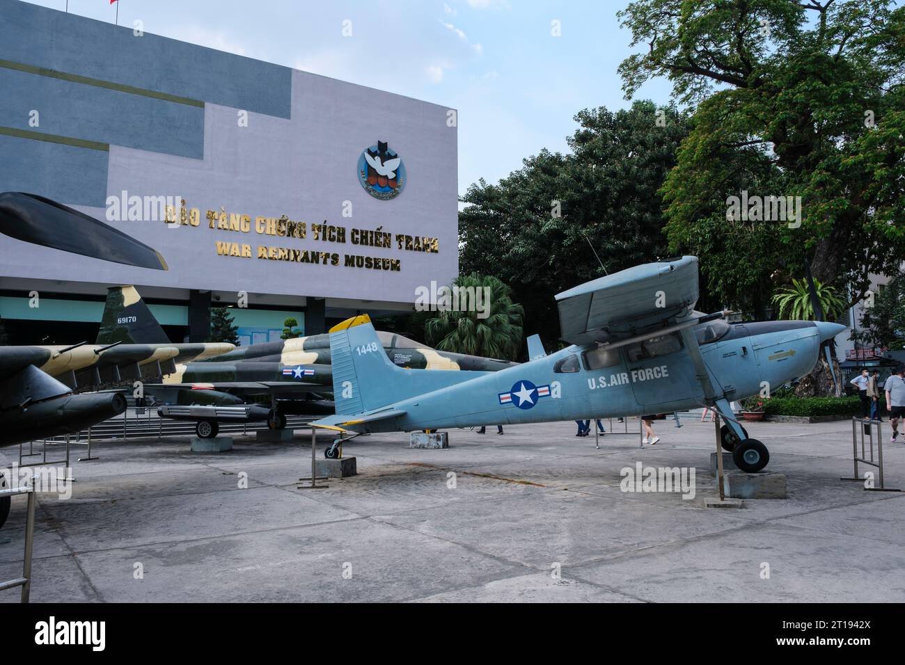 Ho Chi Minh, Vietnam. Kriegs-Überbleibsel-Museum. Amerikanische Militärflugzeuge. Stockfoto