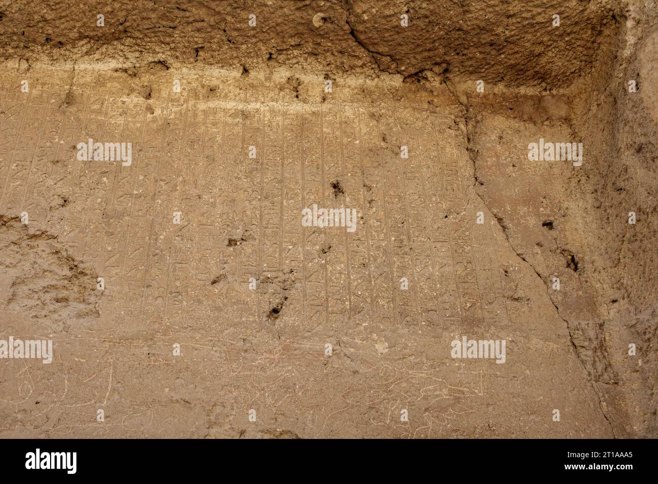 Die in Felsen gehauene Kapelle der Königin Hatschepsut „Speos Artemidos“, bekannt als Stabl Antar, Mittelägypten Stockfoto