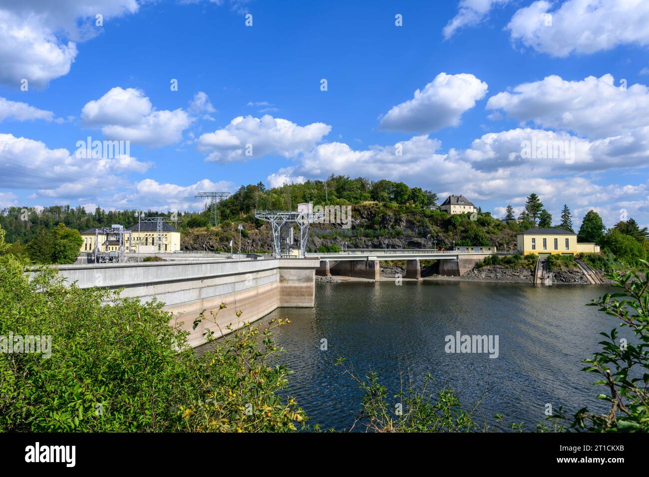 Bleiloch Damm im Sommer bei Niedrigwasser, Thüringen, Deutschland Stockfoto