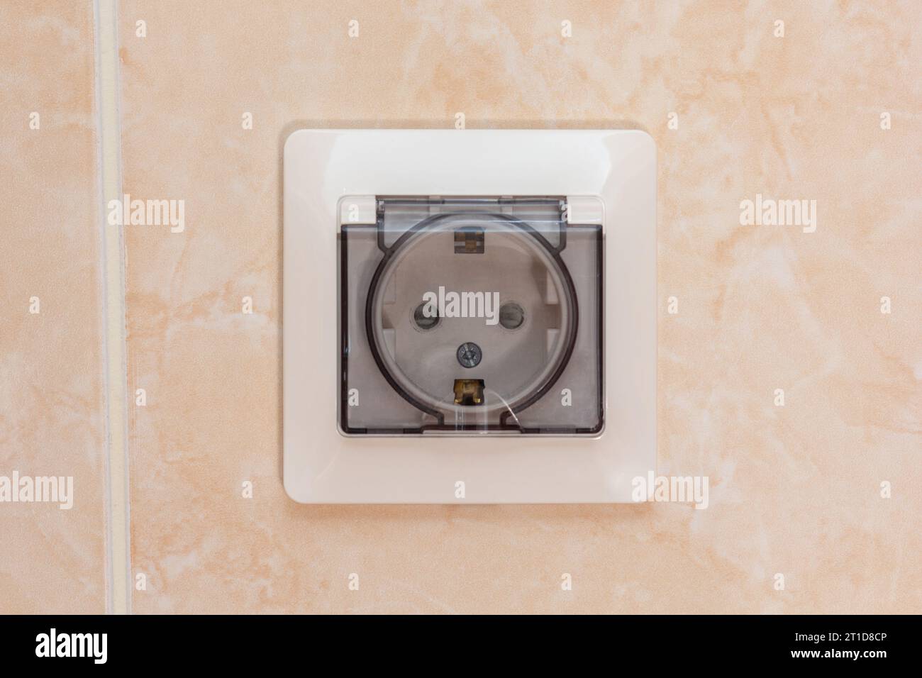 Buchse für zweipoligen Stecker mit Deckel Stockfoto