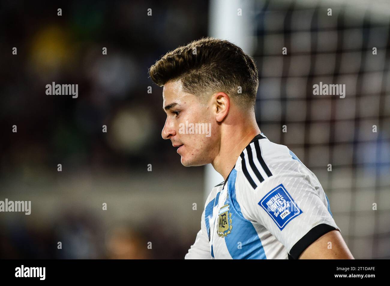 Julian Alvarez aus Argentinien wurde während des Spiels zwischen Argentinien und Paraguay bei der Qualifikation zur FIFA-Weltmeisterschaft 2026 im Estadio Monumental Antonio Vespucio Liberti gesehen. Endnote; Argentinien 1–0 Paraguay (Foto: Roberto Tuero / SOPA Images/SIPA USA) Stockfoto