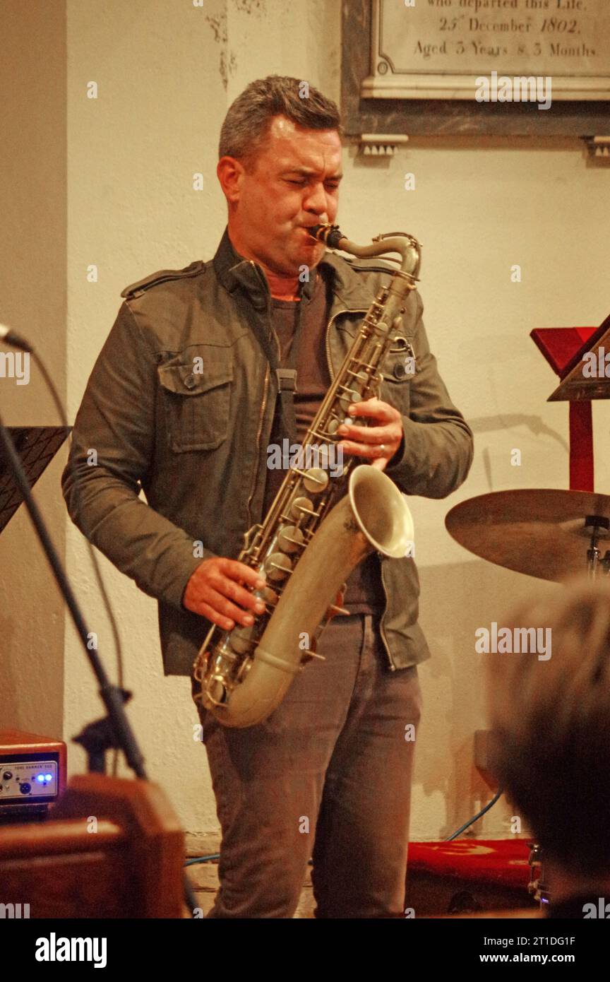 Brandon Allen, Brandon Allen Turrentine Project, St. Andrews Church, Hove, East Sussex, Mai 2023. Stockfoto