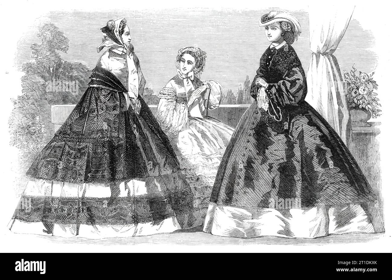 Die Pariser Fashions für August 1860. "1. Walking Dress...Seidenkleid mit Spitze... das Mantelett-Pelisse ist quadratisch vorne geschnitten und besteht aus zwei Reihen Chantilly-Spitze. Die Motorhaube kann entweder aus Stroh oder Krabben sein... überzogen von einem kleinen Blumenstrauß. Die Tour-de-tete besteht aus kleinen Blumenbüscheln, die mit schwarzen Samtbögen vermischt sind. 2. Besuchskleidung. Gewand aus Grenadinengaze, mit sieben schmalen Volants, der obere mit einem Rüschen, der mit dem Besatz an den Ärmeln übereinstimmt, die breit sind und mit drei Reihen Rüschen versehen sind... das Kleid ist rund geschnitten, Stockfoto