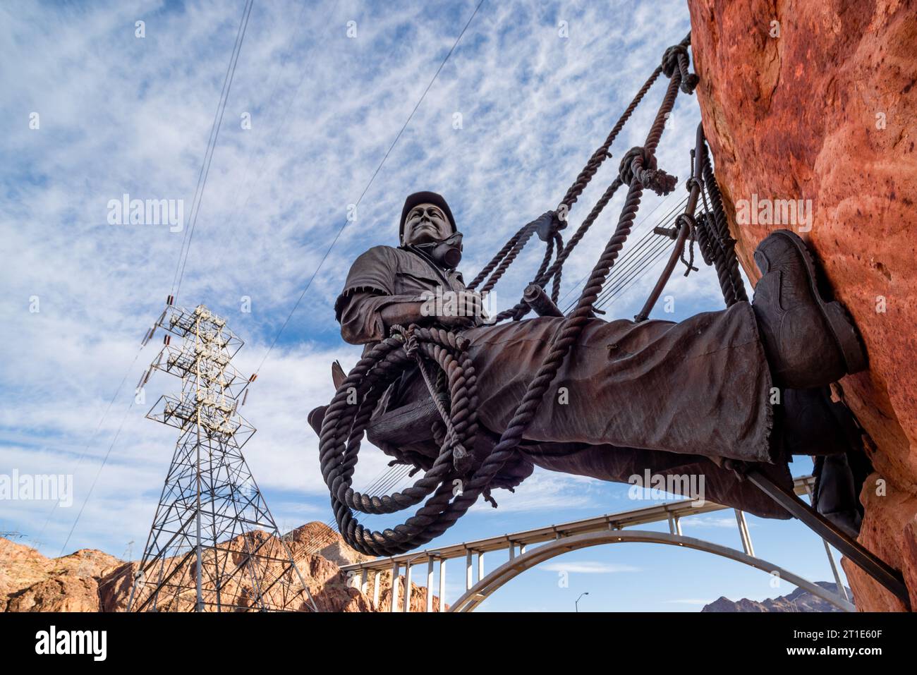 Statue der Arbeiter, die beim Bau des Kraftwerks Hoover Dam mitgeholfen haben. Stockfoto