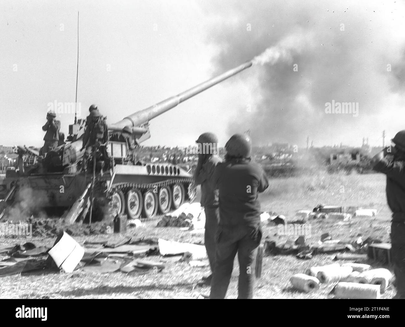 JOM KIPPUR WAR. 175-MM-ARTILLERIE IM EINSATZ AN DER SYRISCHEN FRONT. IDF-Foto von AZOURI MENASHE Stockfoto