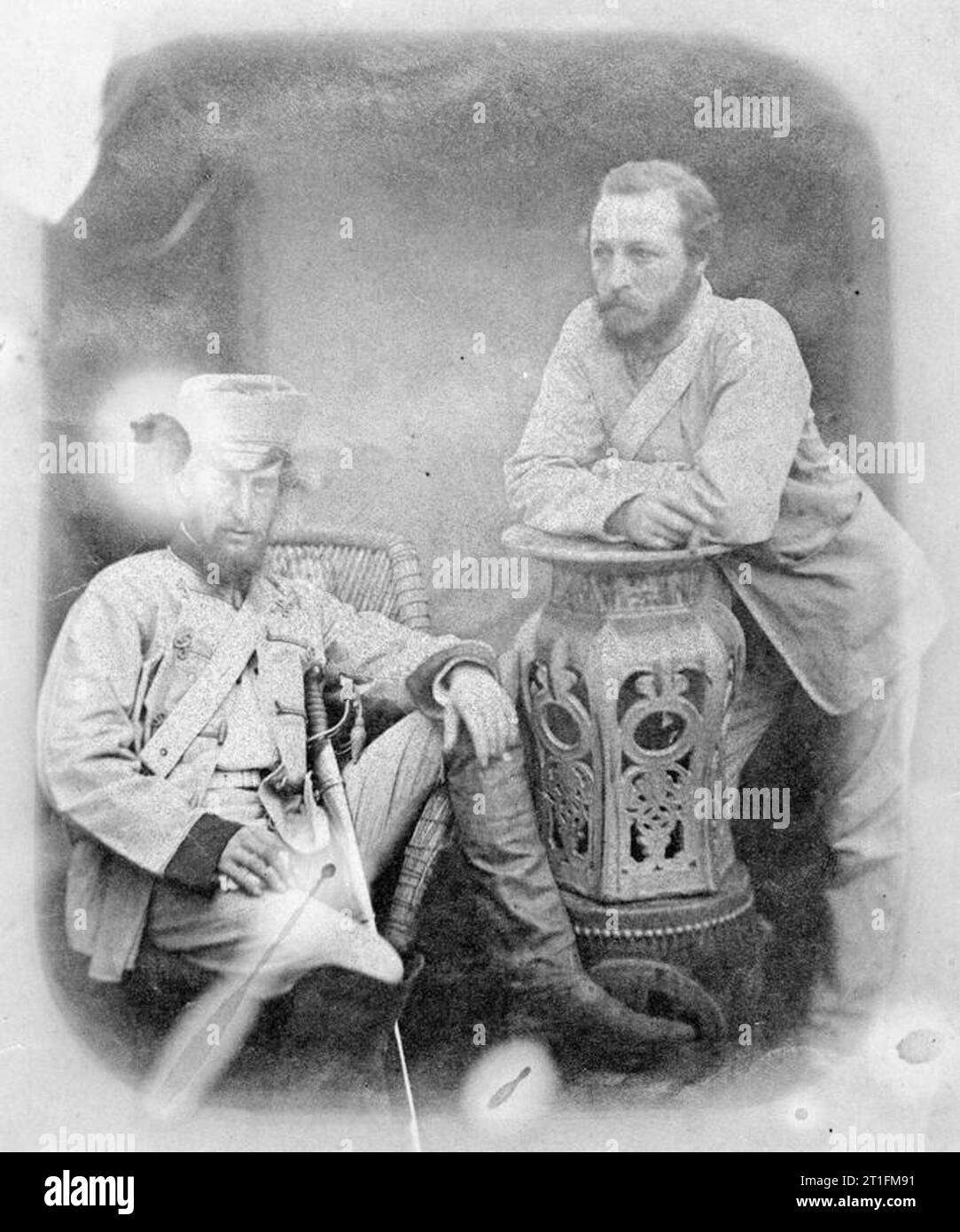 Die indische Meuterei 1857-1859 Colonel Francis Cornwallis Maude VC (links) und Captain Campbell RA. Stockfoto