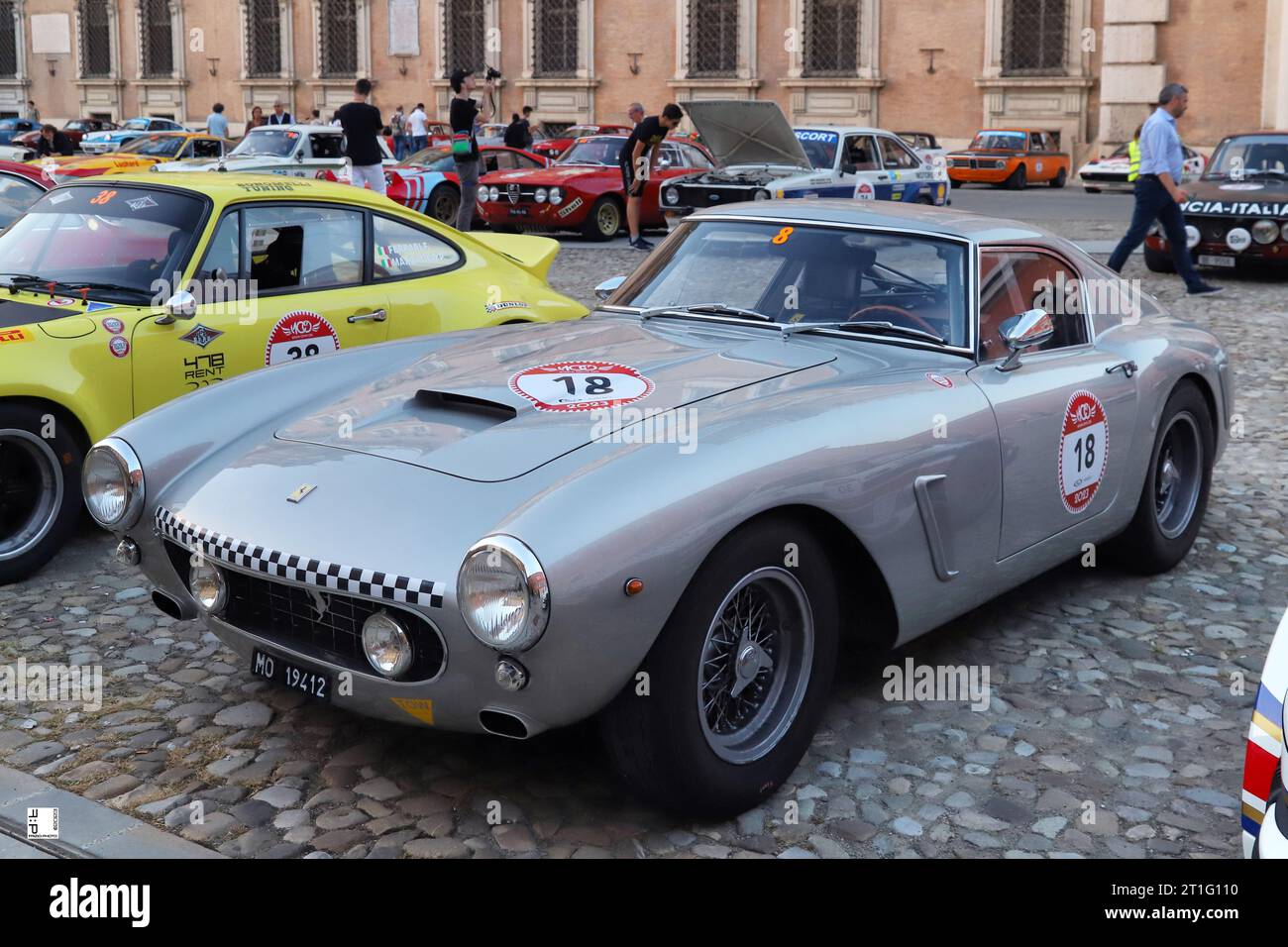 Modena, Italien, 3. Bis 2023. oktober, Ferrari 250 SWB Oldtimer (1959), öffentliche Sportausstellung in der Stadt Stockfoto