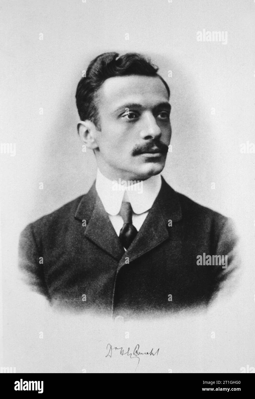 1910 c., ÖSTERREICH : der österreichische Radiologe und Wissenschaftler GUIDO HOLZKNECHT ( 1872-1931). Unbekannter Fotograf. - GESCHICHTE - FOTO STORICHE - RADIOLOGISM - RADIOLOGO - RADIOLOGIA - Röntgen - RAGGI X - scienziato - Wissenschaftler - DOTTORE - MEDICINA - Medizin - SCIENZA - WISSENSCHAFT - SCIENZIATO - Porträt - Rituratto - Schnurrbart - baffi - Kragen - Kragen - Kragen - Kragen --- Archivio GBB Stockfoto