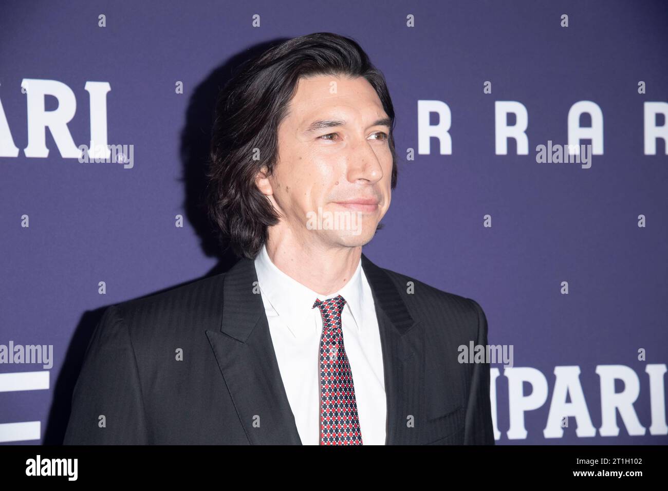 New York, Usa. Oktober 2023. NEW YORK, NEW YORK – 13. OKTOBER: Adam Driver besucht den roten Teppich für „Ferrari“ während des 61. New York Film Festivals in der Alice Tully Hall, Lincoln Center am 13. Oktober 2023 in New York City. Quelle: Ron Adar/Alamy Live News Stockfoto