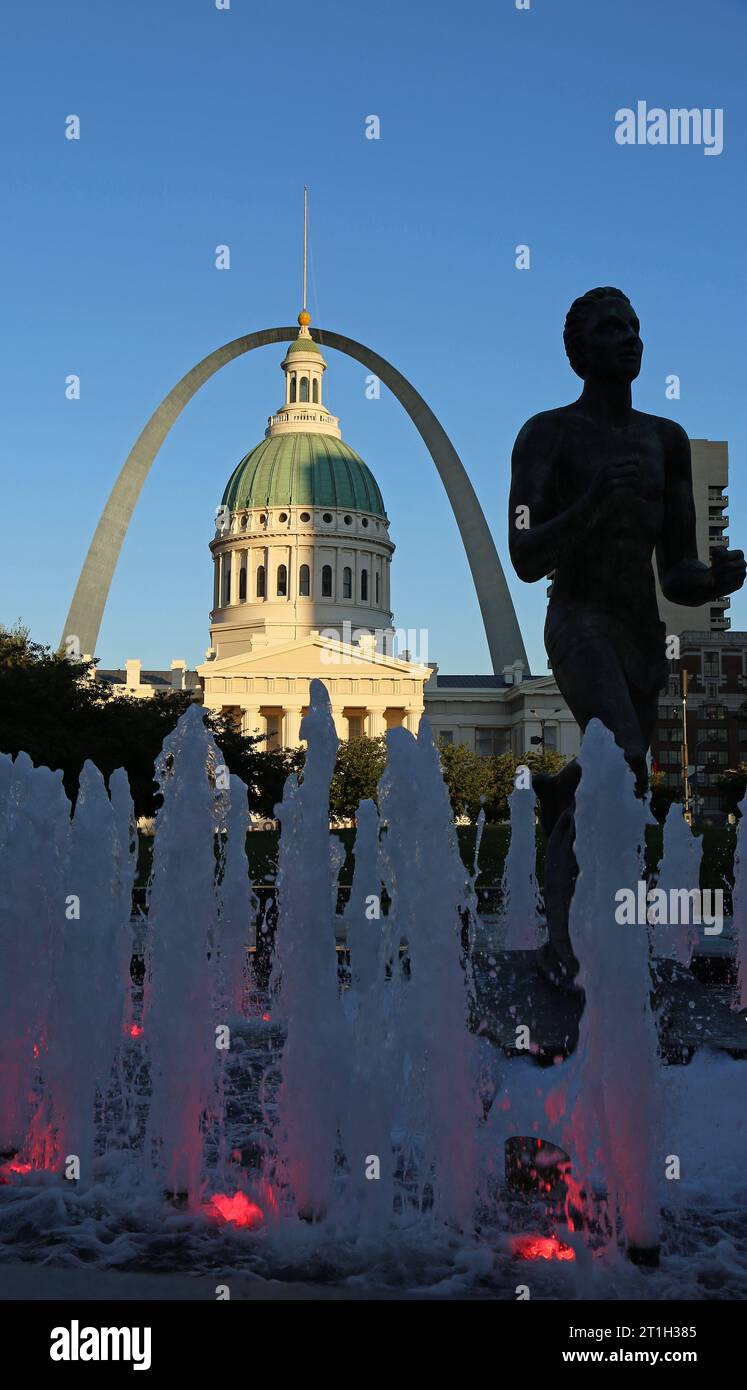 Kiener Memorial Fountain - Old Courthouse - St. Louis, Missouri Stockfoto