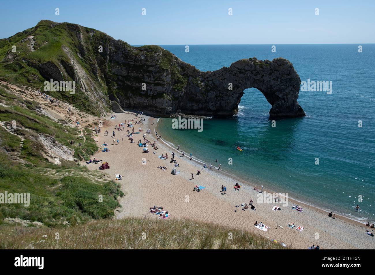 Durdle Door Kalksteinbogen und Strand, in der Nähe von Lulworth Cove, Dorset, England, Großbritannien Stockfoto