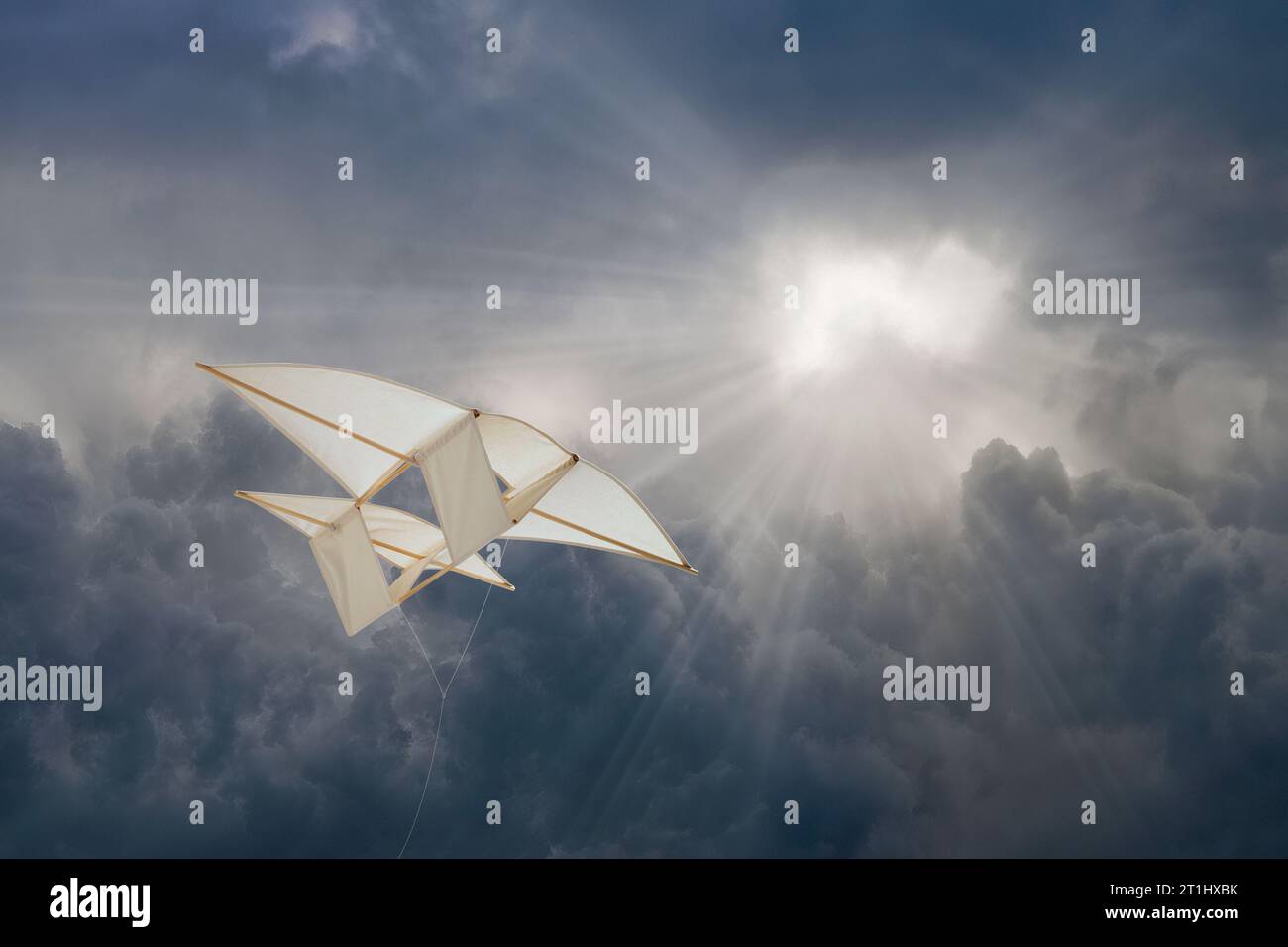 Weißes Drachenfliegen, hochfliegendes Freizeitangebot Stockfoto