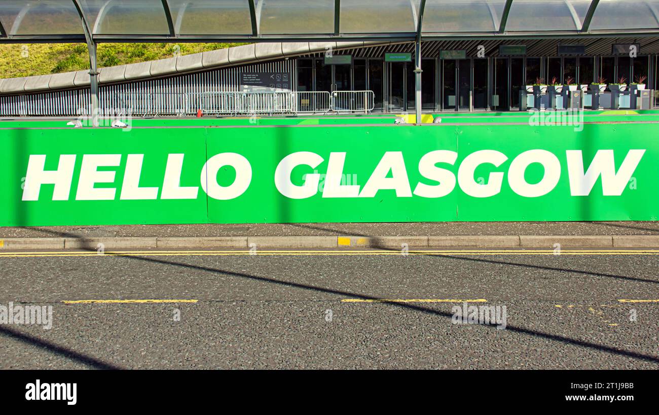 Glasgow, Schottland, Großbritannien. Oktober 2023. Wetter in Großbritannien: Sonnige herbstliche Farbe sah die Stadt willkommen von der Sonne. Credit Gerard Ferry/Alamy Live News Stockfoto