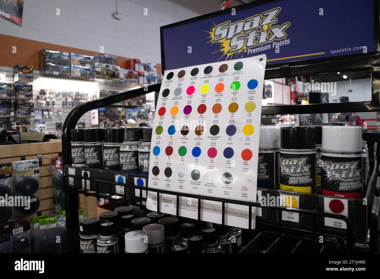 Spaz Stix Farbdisplay mit Farbkarte in einem RC-Hobbyshop Stockfoto