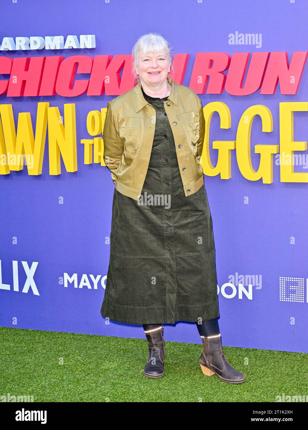 London, Großbritannien. Oktober 2023. Anne King. Roter (grüner) Teppich erscheint für die Vorstellung von „Chicken Run: Dawn of the Nugget“ für die Gala des Bürgermeisters von London im Southbank Centre, Royal Festival Hall während des BFI London Film Festival, London, Großbritannien. Quelle: LFP/Alamy Live News Stockfoto