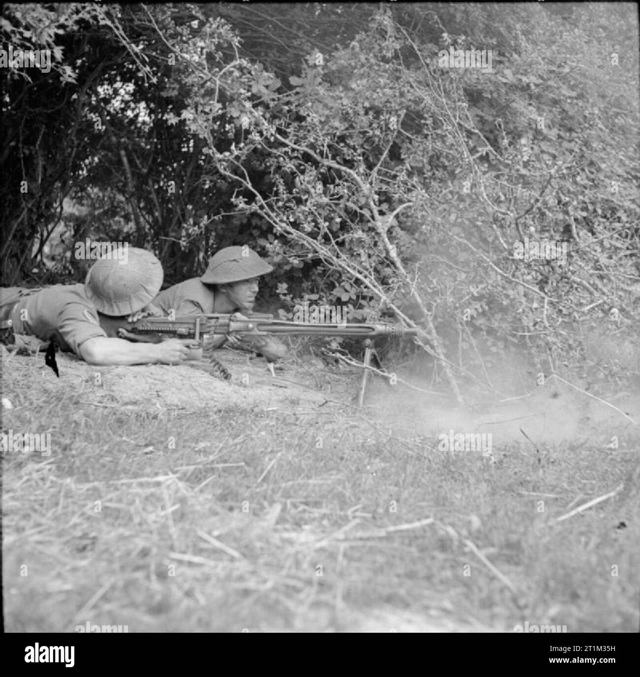 Die Britische Armee In Der Normandie 1944 Sch ler Feuern Die Deutsche die-britische-armee-in-der-normandie-1944-sch-ler-feuern-die-deutsche