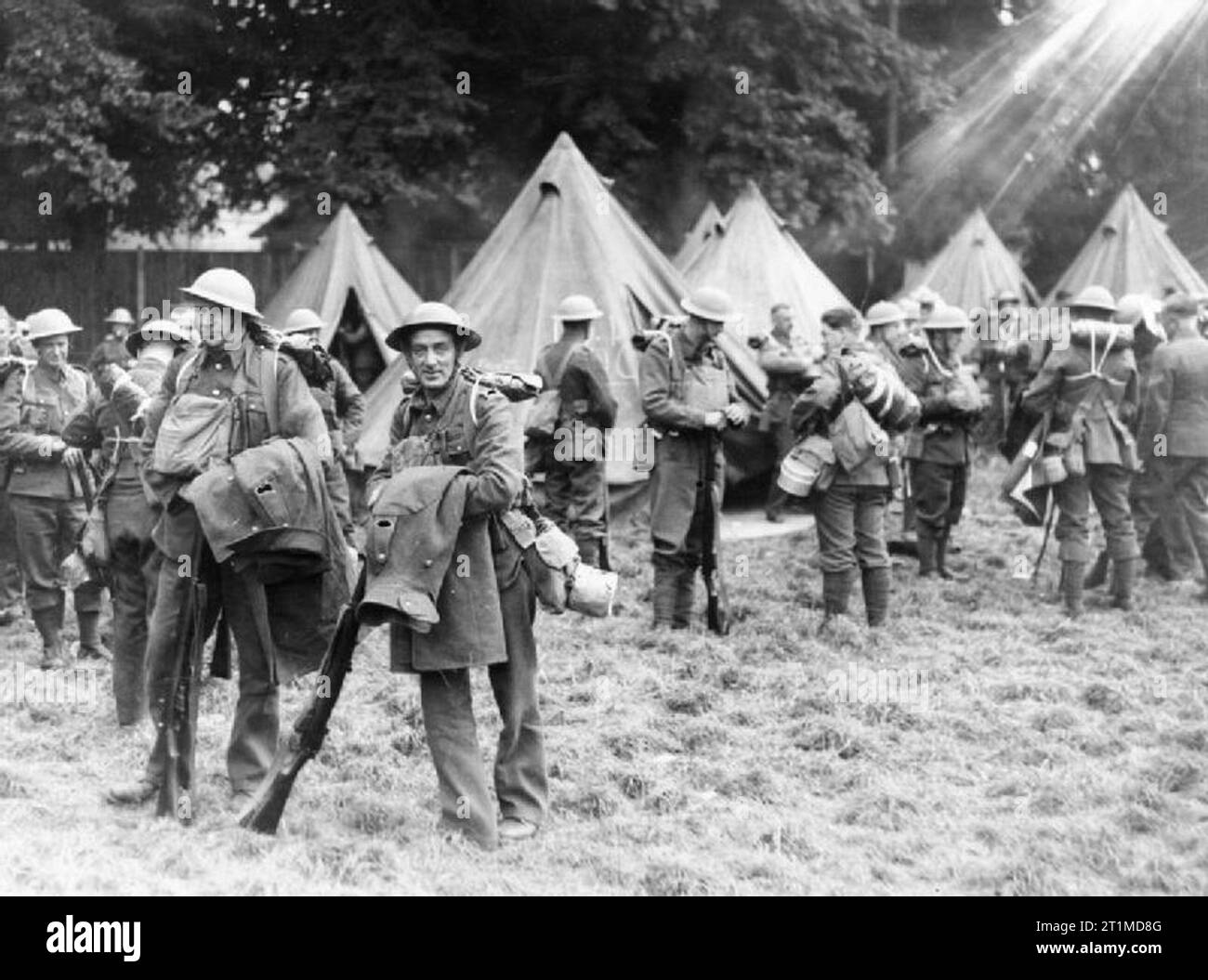 Die britische Armee im Vereinigten Königreich 1939-45 Truppen aus dem ersten Kontingent der British Expeditionary Force (BEF) zur Einschiffung in einem Zeltcamp in der Nähe von Southampton, 5 - 9 September 1939. Stockfoto