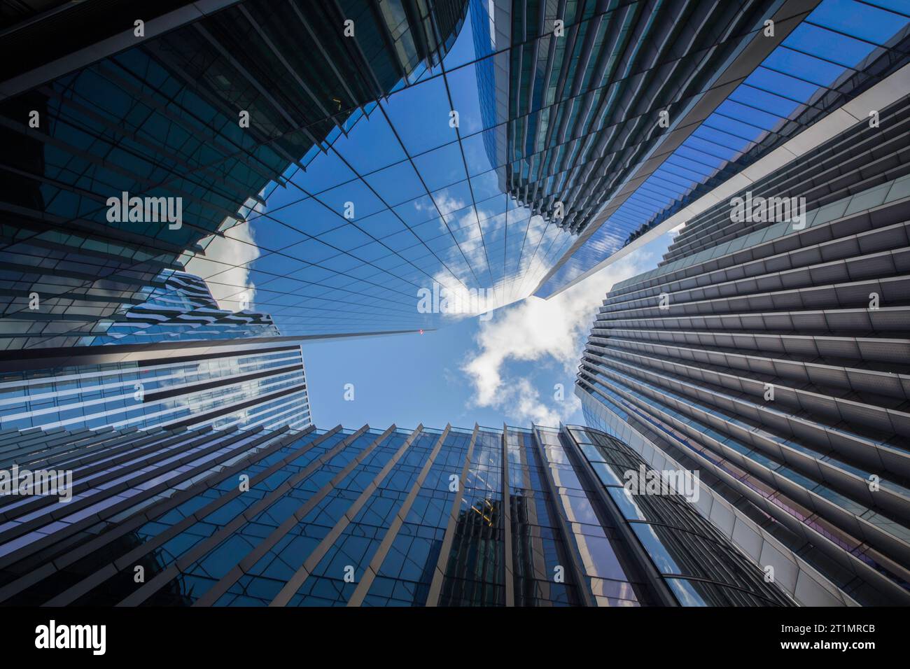 Skycraper Büros in der City of London mit Blick in den Himmel Stockfoto Skycraper Büros in der City of London mit Blick in den Himmel Stockfoto