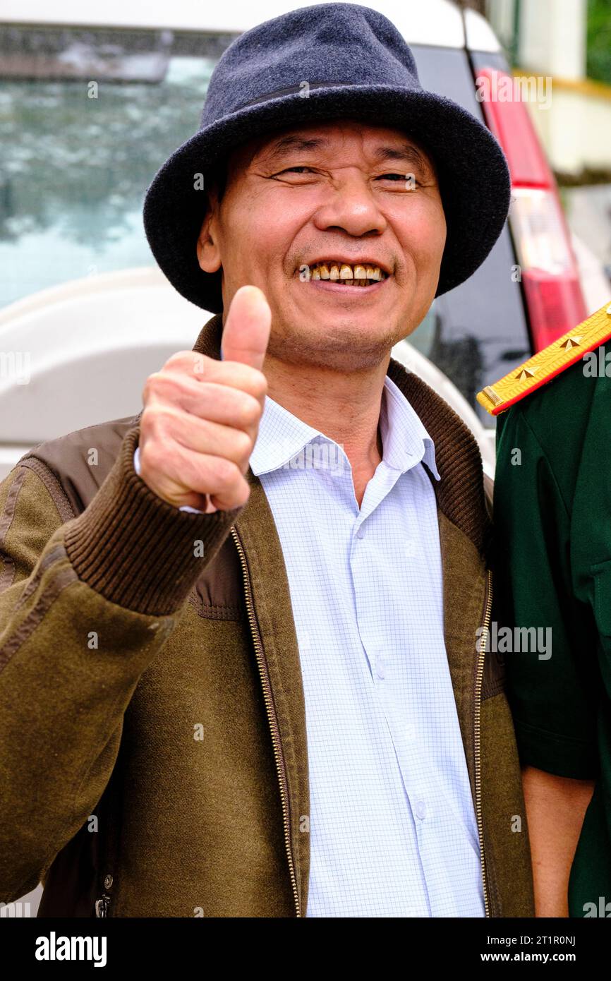 Bac Ha, Vietnam. Einwohner Vor Ort. Stockfoto