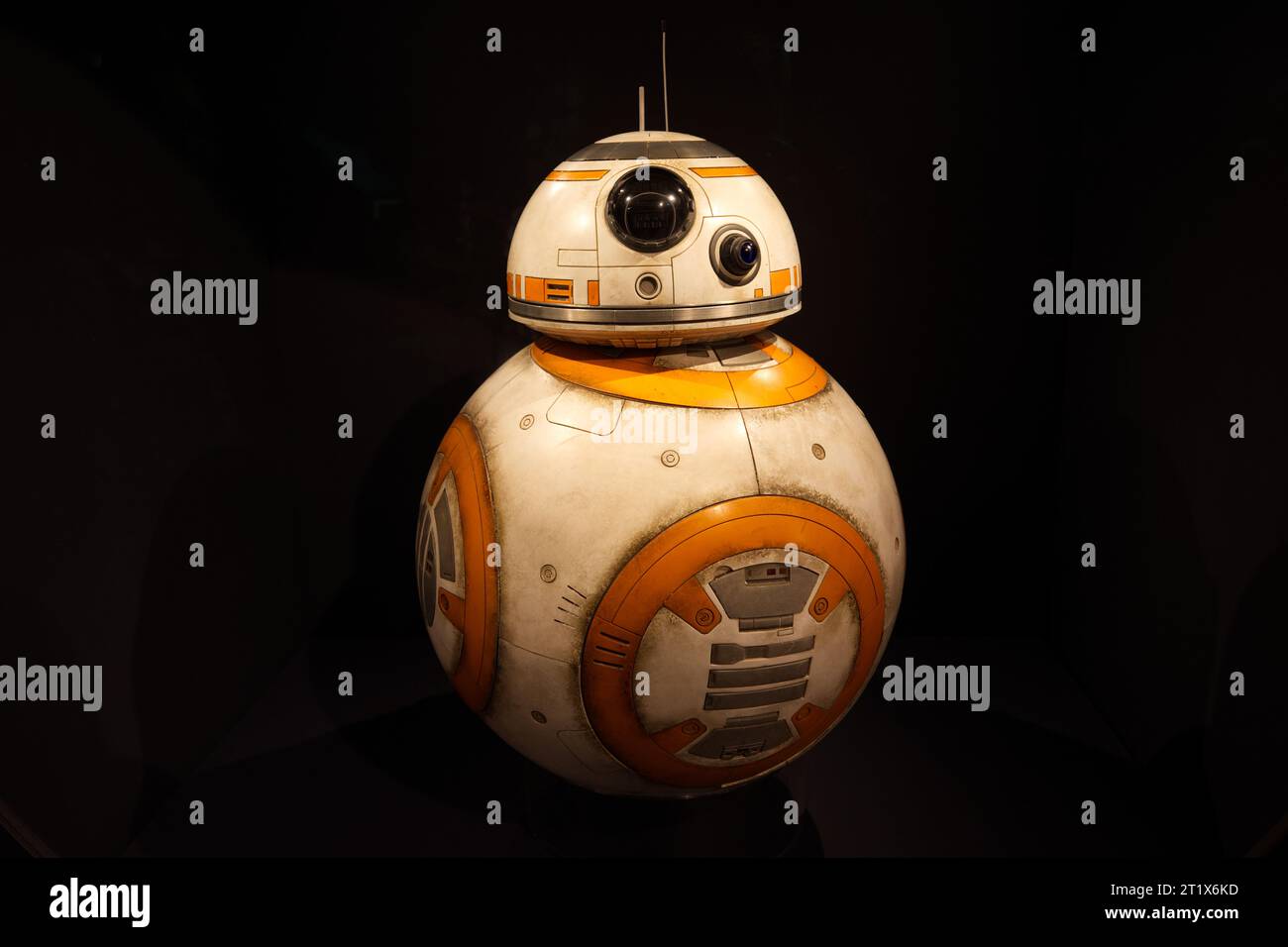 BB-8 Star Wars Driod auf der Disney100 Ausstellung Stockfoto