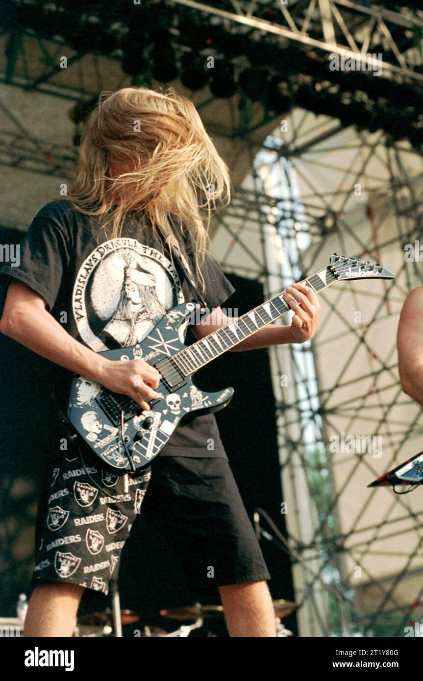 Mailand Italien 10. 07. 1996 : der Gitarrist Jeff Hanneman von der Slayer-Band während des Konzerts im Acquatica Park Stockfoto