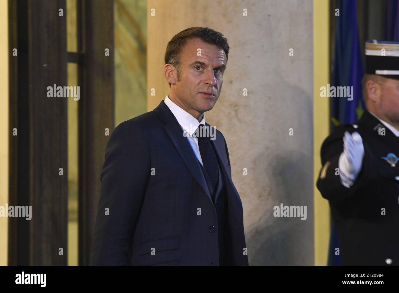 Paris, Frankreich. Oktober 2023. Treffen zwischen Präsident Emmanuel Macron und dem irischen Regierungschef Leo Varadkar am 15. Oktober 2023 im Elysee in Paris, Frankreich. (Foto: Lionel Urban/SIPA USA) Credit: SIPA USA/Alamy Live News Stockfoto