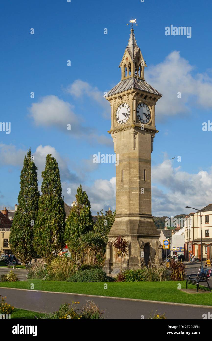 Die Albert Clock, eine Gedenkstätte für Prinz Albert, erbaut 1862, ein Jahr nach seinem Tod, in Barnstaple, Devon, Großbritannien Stockfoto