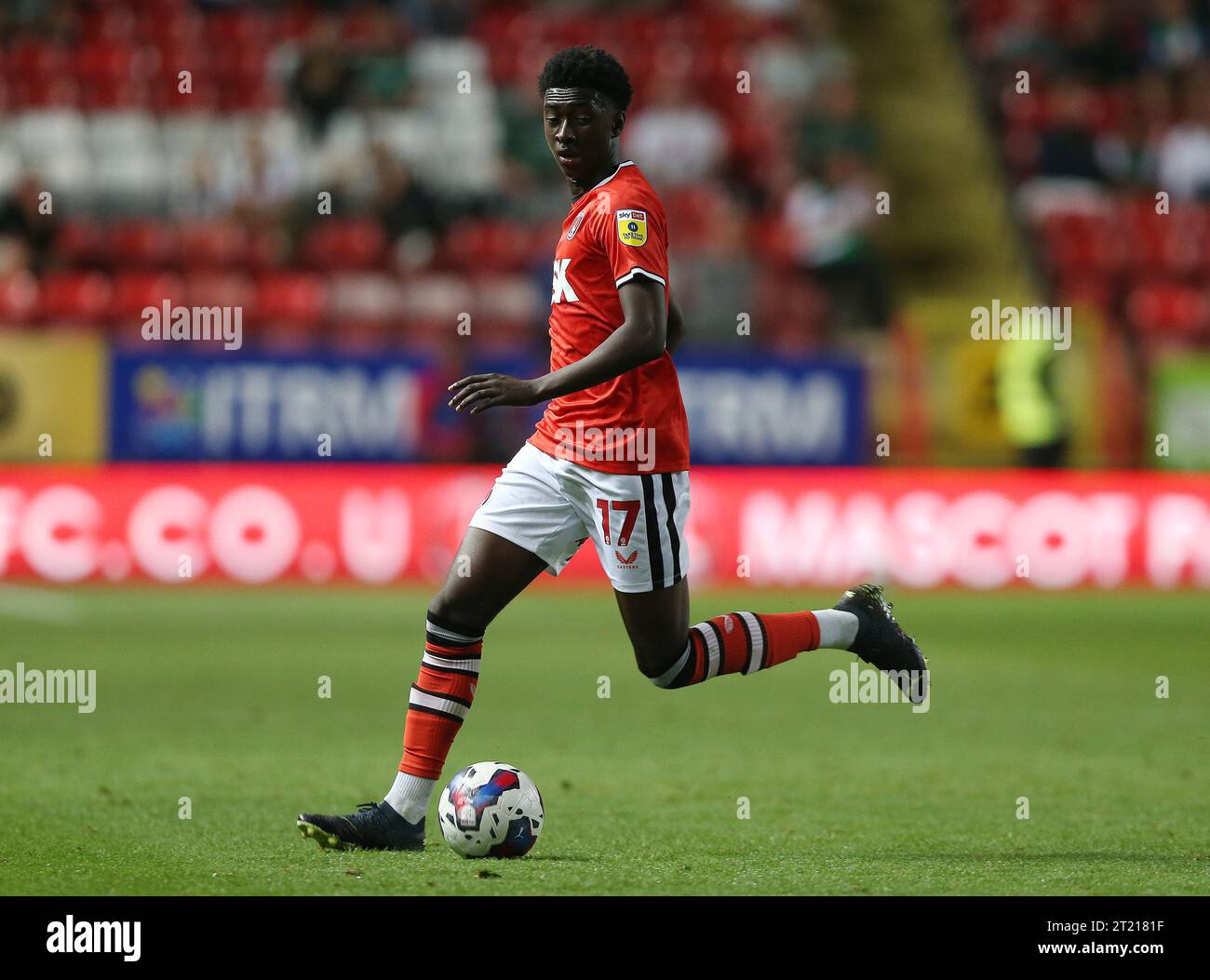 Jesuran Rak-Sakyi von Charlton Athletic als Leihgabe vom Crystal Palace. - Charlton Athletic V Plymouth Argyle, Sky Bet League One, The Valley, Charlton, Großbritannien - 16. August 2022 nur redaktionelle Verwendung - es gelten Einschränkungen von DataCo Stockfoto