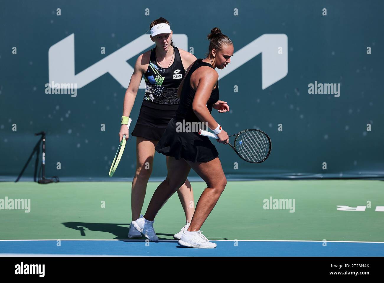 Monastir, Monastir, Tunesien. Oktober 2023. Despina Papamichail (GRE), Freya Christie (GBR) in Aktion während der JASMIN OPEN MONASTIR - Monastir - Damen Tennis, WTA250 (Credit Image: © Mathias Schulz/ZUMA Press Wire) NUR REDAKTIONELLE VERWENDUNG! Nicht für kommerzielle ZWECKE! Quelle: ZUMA Press, Inc./Alamy Live News Stockfoto