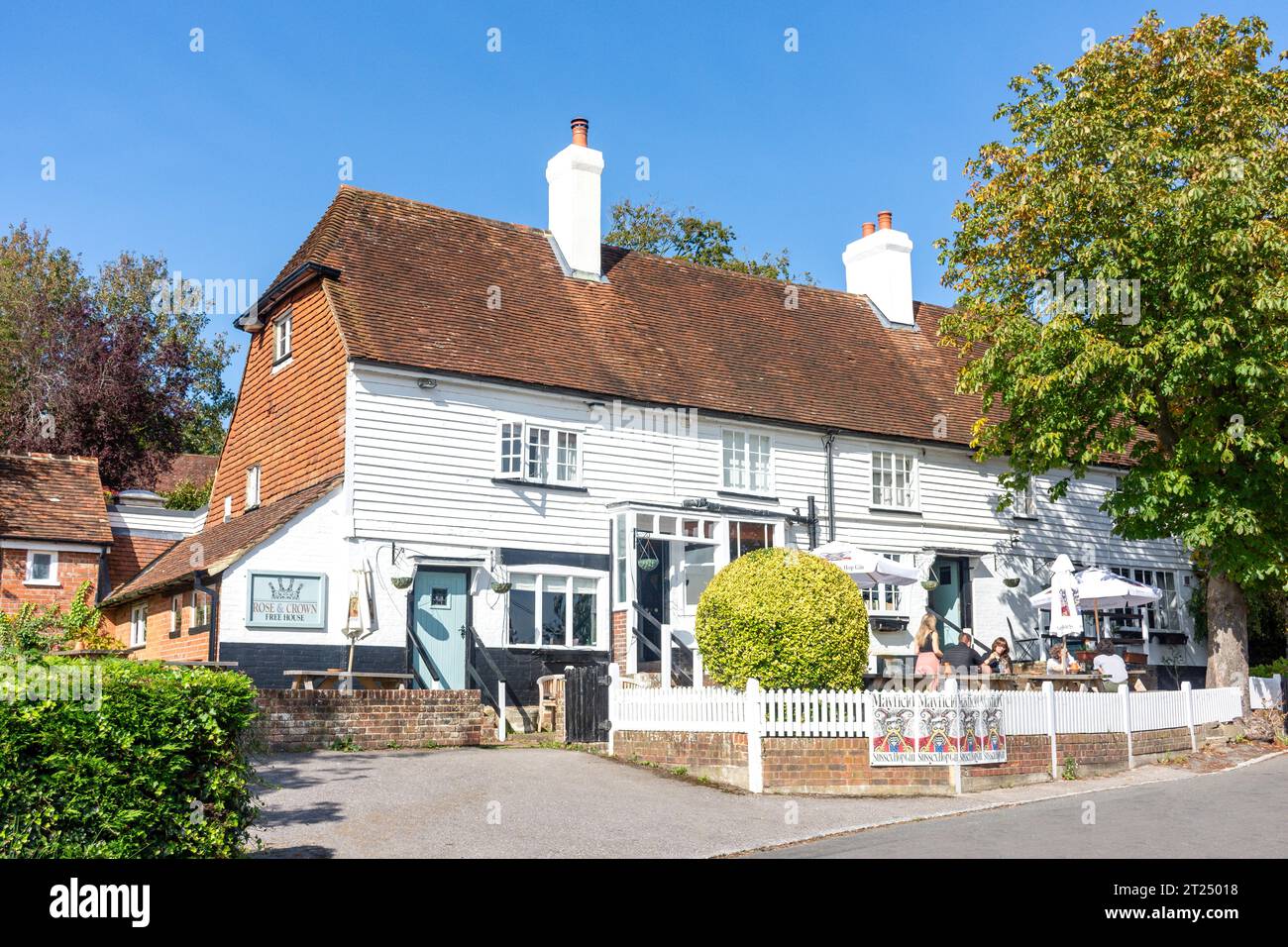 The Rose & Crown Pub, Fletching Street, Mayfield, East Sussex, England, Vereinigtes Königreich Stockfoto