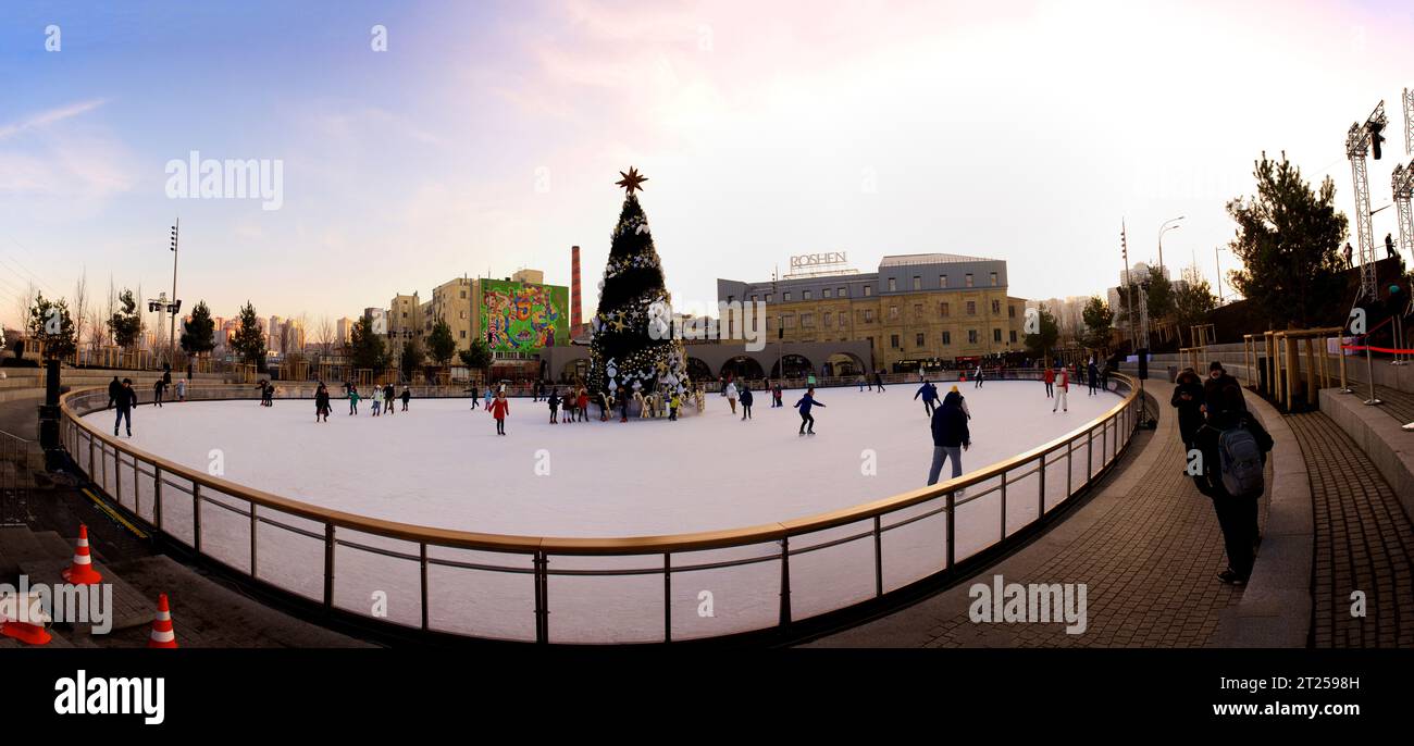 Panorama der Weihnachtsbäume in Kiew Stockfoto