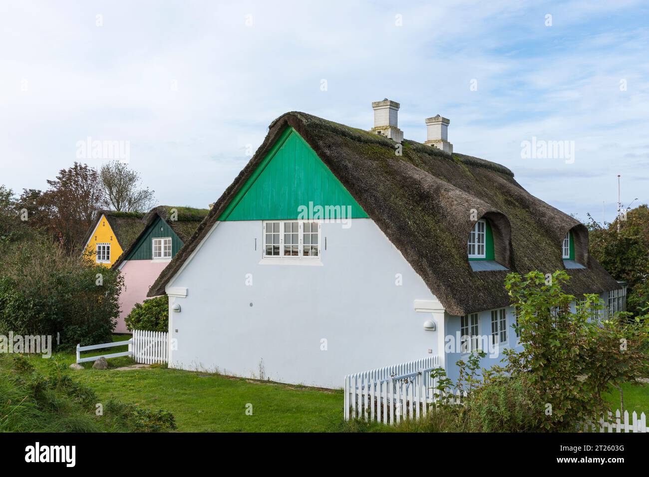 Traditionelle strohgedeckte Cottages in Sønderho, dem schönsten Dorf Dänemarks, auf der Nordseeinsel Fanø Stockfoto