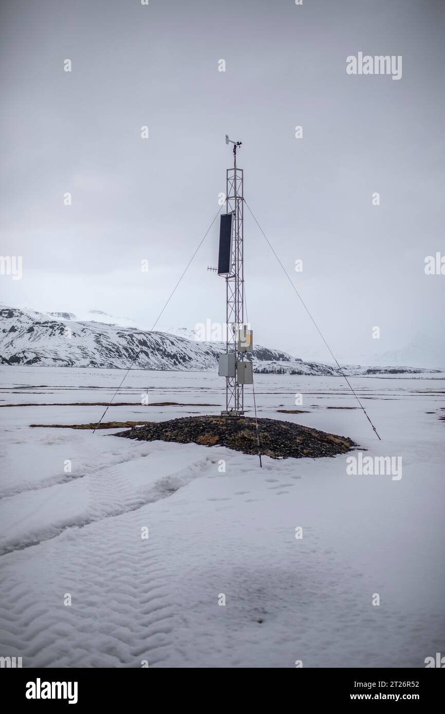 Wetterstation in Kvísker, dem windigsten Ort Islands. Südosten Islands. Stockfoto