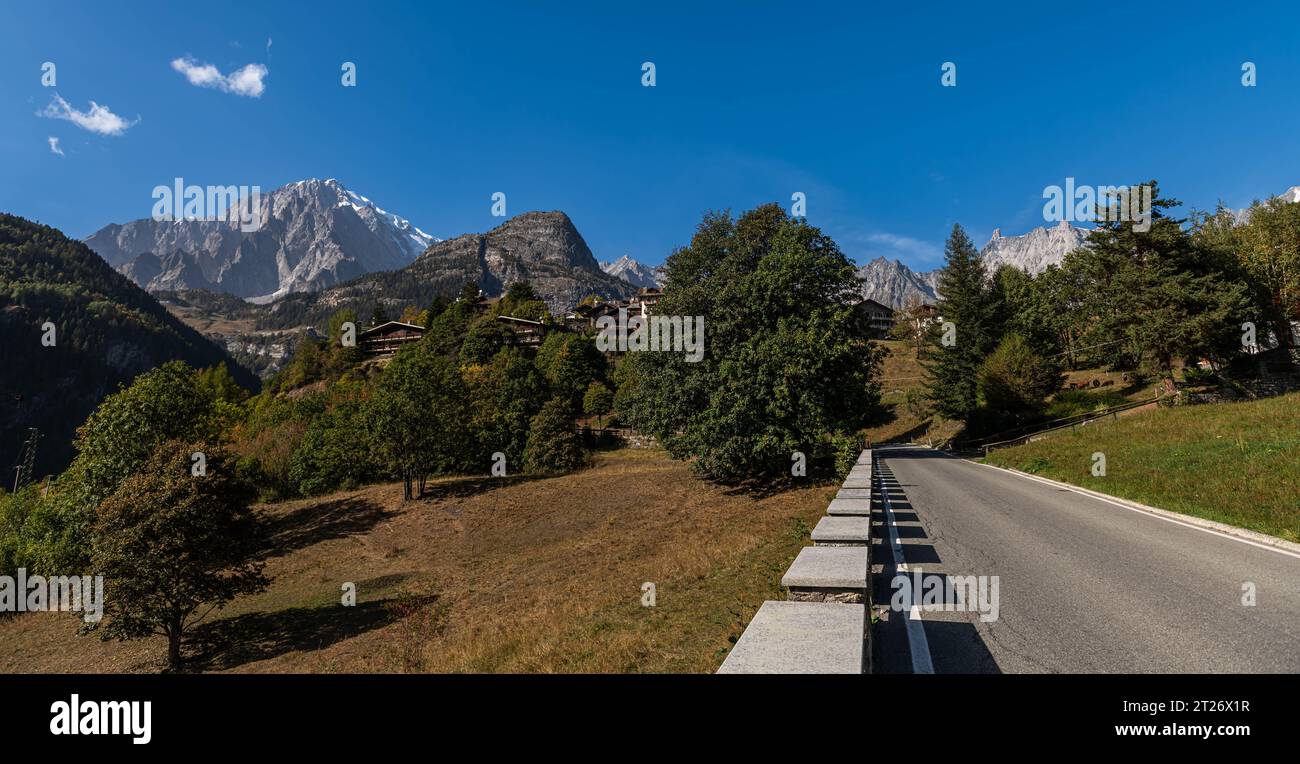 Panorama des Monte Bianco Massivs in den italienischen Alpen, Aostatal, Italien Stockfoto