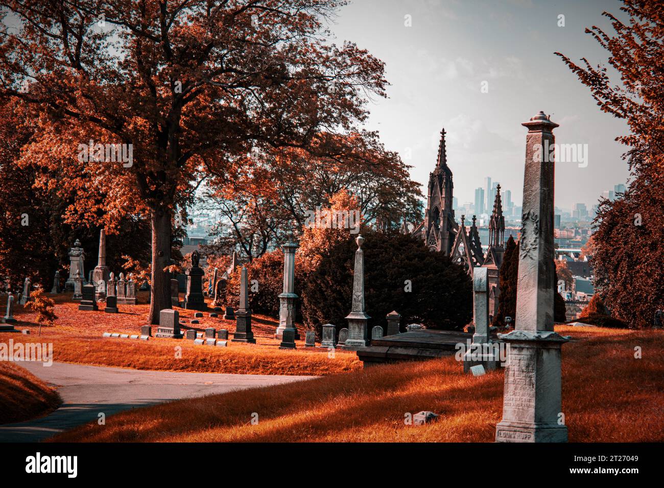 Friedhof gefiltert in Herbstfarbe Stockfoto