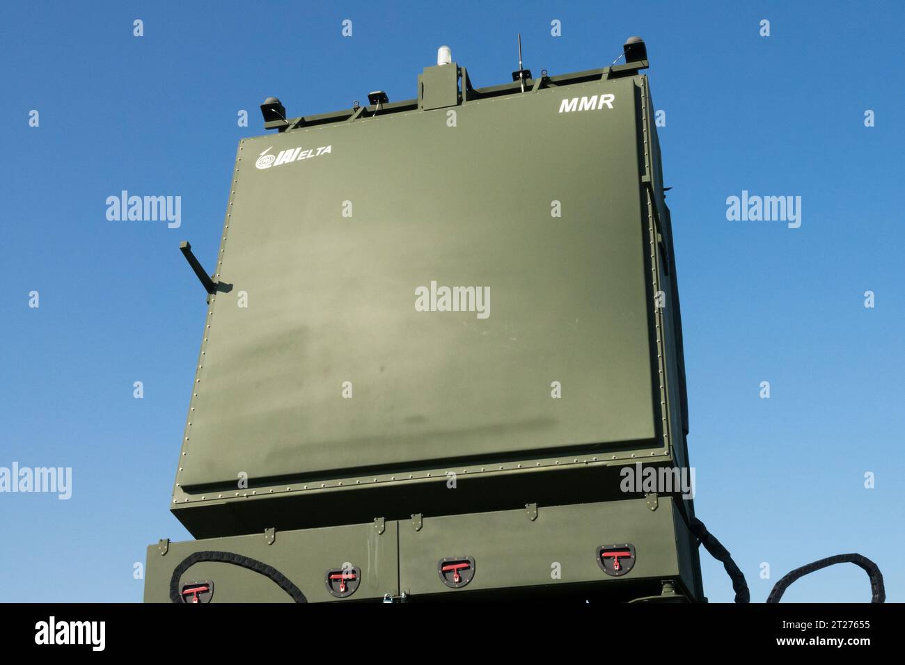 Das ELM-2084 ist ein mobiles 3D-AESA-Multimission-Radar (MMR) in der Ausrüstung der Tschechischen Armee Stockfoto