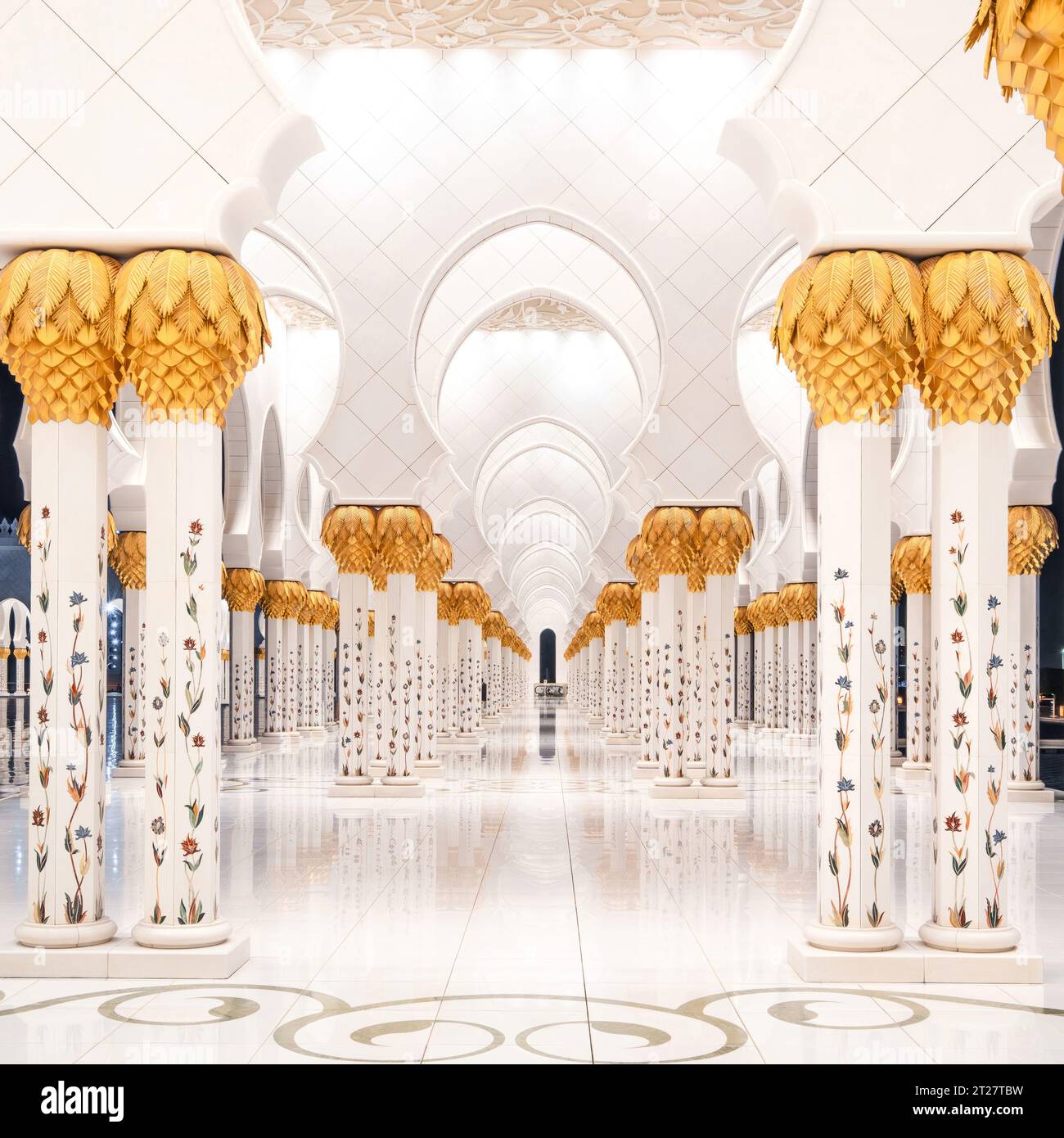 Scheich-Zayed-Moschee in Abu Dhabi, Vereinigte Arabische Emirate (VAE). Stockfoto