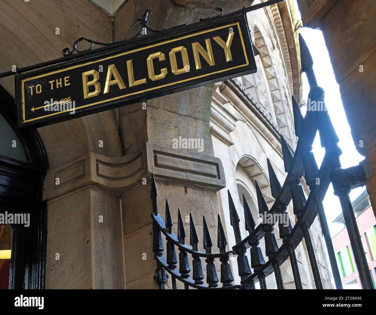 Leeds Corn Exchange Balkoneingangsschild, in Schwarz und Gold, Call ln, Leeds, West Yorkshire, England, GB, LS1 7BR Stockfoto