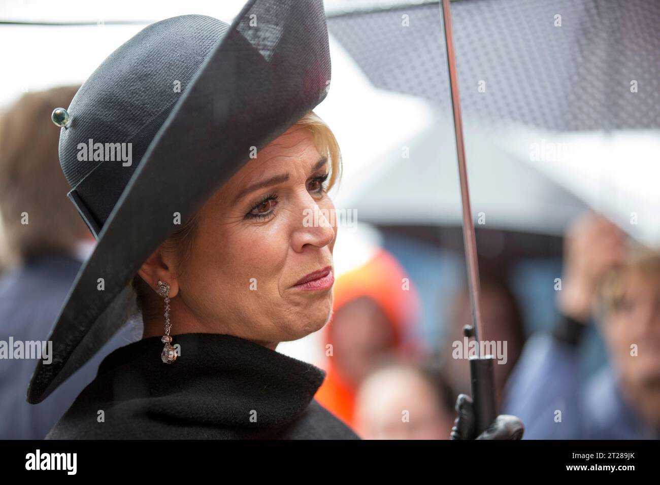 Königin Maxima von den Niederlanden begrüßt die Öffentlichkeit am National war Memorial in Wellington, Neuseeland Stockfoto