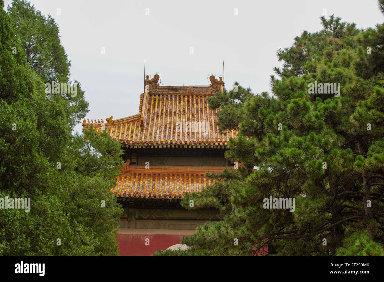 Die architektonische Landschaft befindet sich in den östlichen Gräbern der Qing-Dynastie und Nordchina Stockfoto