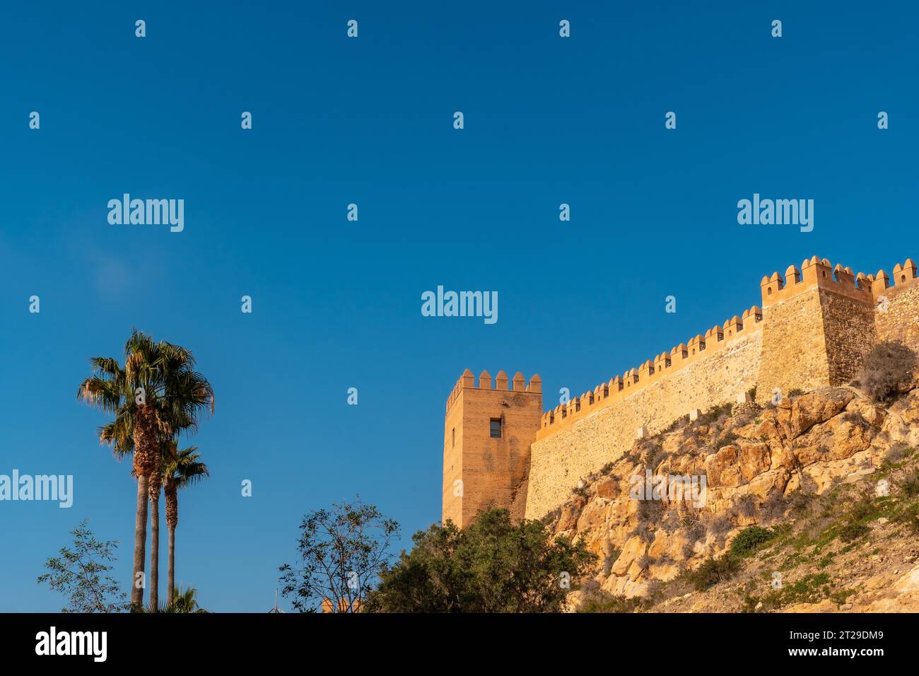 Mauern der Alcazaba die Stadt Almeria, Andalusien. Spanien. Costa del sol im mittelmeer Stockfoto