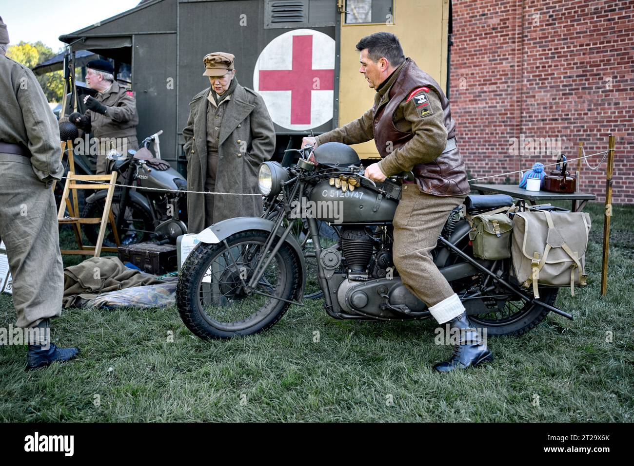 British Army BSA Militärmotorrad. 1940er-Jahre-Nachstellung des 2. Weltkriegs, Avoncroft Museum, Bromsgrove, England Großbritannien Stockfoto